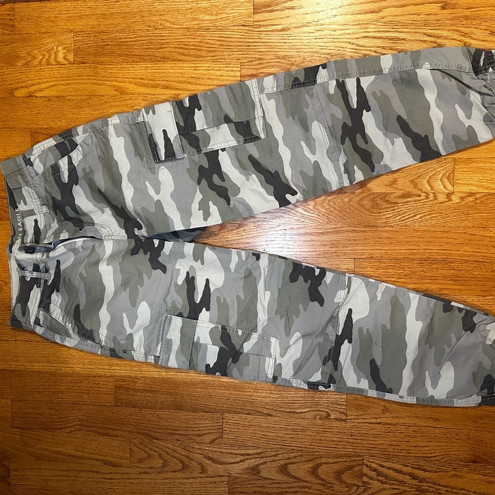 American Eagle Camouflage Cargo Pants